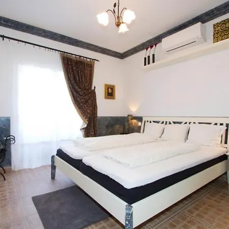 Puerto Del Carmen Sleeps 8 Pool Air Con Wifi ヴィラ